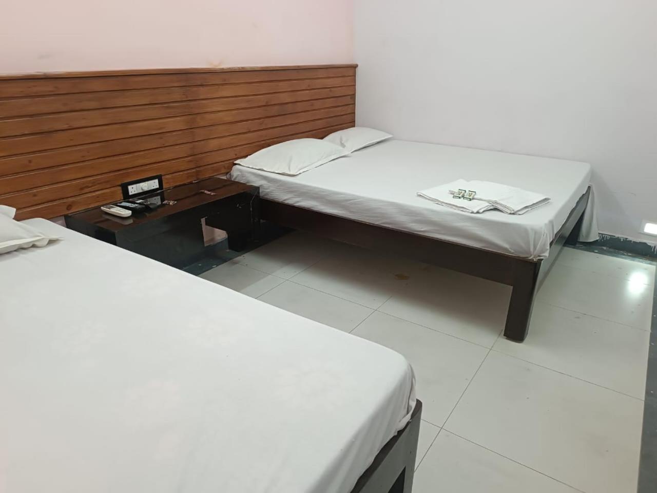 Sgs Residency Villa Tirupati Luaran gambar