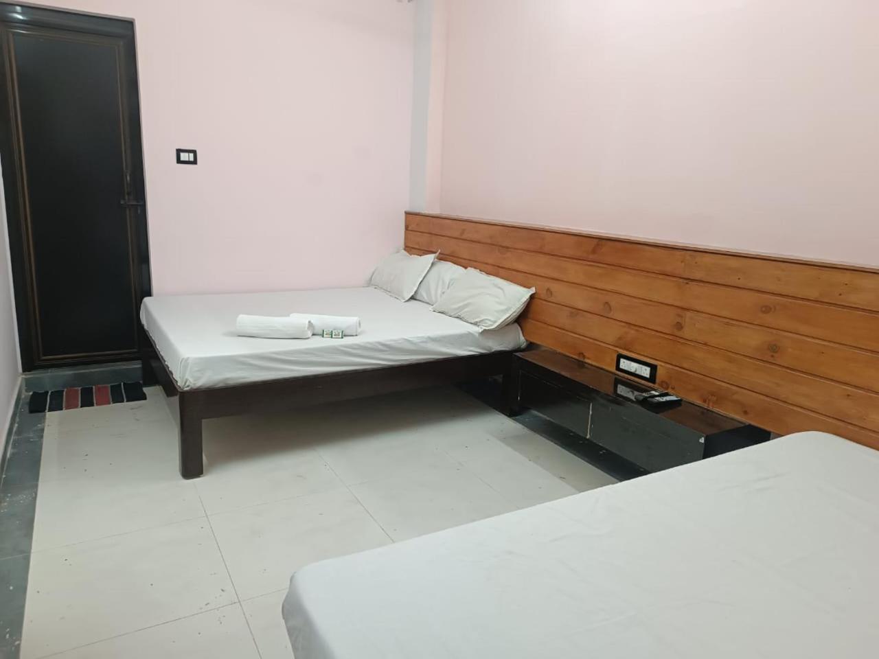 Sgs Residency Villa Tirupati Luaran gambar